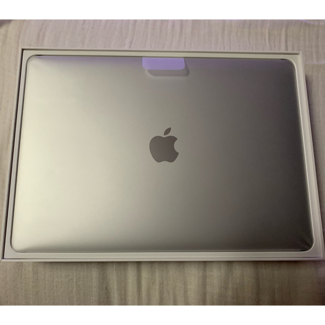 MacBookPro 13インチ Touch Bar搭載2016年 256GB