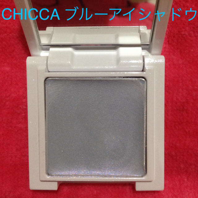 CHICCA ブルーアイシャドウ コスメ/美容のベースメイク/化粧品(アイシャドウ)の商品写真