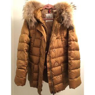 モンクレール(MONCLER)のモンクレール　ダウンジャケット(ダウンジャケット)