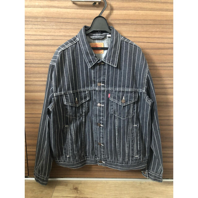 メンズSupreme Levi’s Pinstripe Trucker Jacket