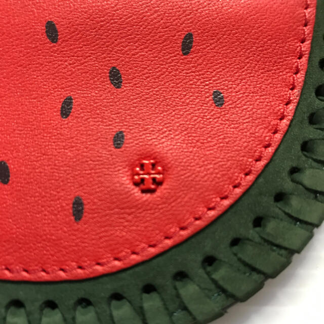 Tory Burch(トリーバーチ)のトリーバーチ　小銭入れ　スイカ レディースのファッション小物(財布)の商品写真