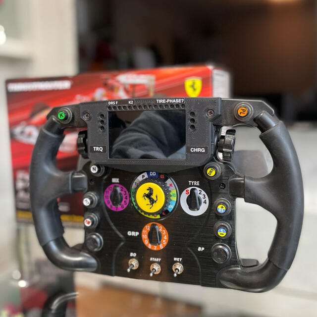Thrustmaster Ferrari F1 Wheel ＋iPhone4S