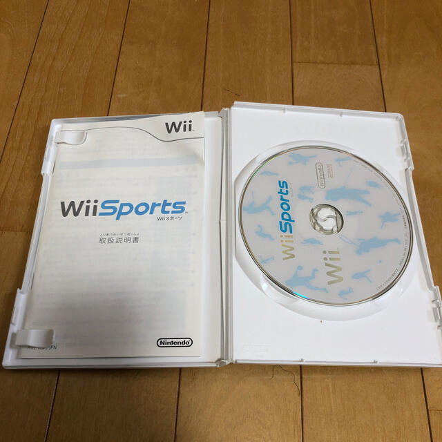 Wii(ウィー)のWiiスポーツ Wii エンタメ/ホビーのゲームソフト/ゲーム機本体(その他)の商品写真