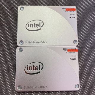 Intel SSD 2.5インチSATA 240GB二枚セット(PCパーツ)