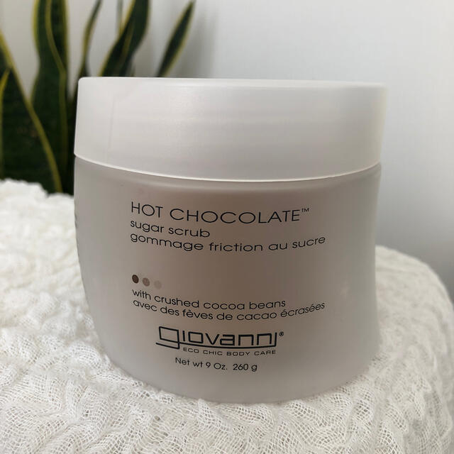 Cosme Kitchen(コスメキッチン)のジョバンニ giovanni スクラブ hot chocolate コスメ/美容のボディケア(ボディスクラブ)の商品写真