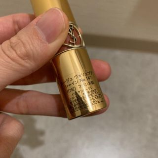 イヴサンローランボーテ(Yves Saint Laurent Beaute)のイヴサンローラン　ルージュヴォリュプテシャイン　147 限定品(口紅)