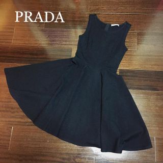 プラダ(PRADA)の超美品⭐︎プラダフレアジャージーワンピースドレス(ひざ丈ワンピース)