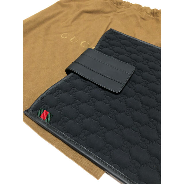 Gucci(グッチ)のGUCCI/グッチ◆新品/未使用◆超最高級タブレットケース◆ブラックネオプレン◆ スマホ/家電/カメラのPC/タブレット(タブレット)の商品写真