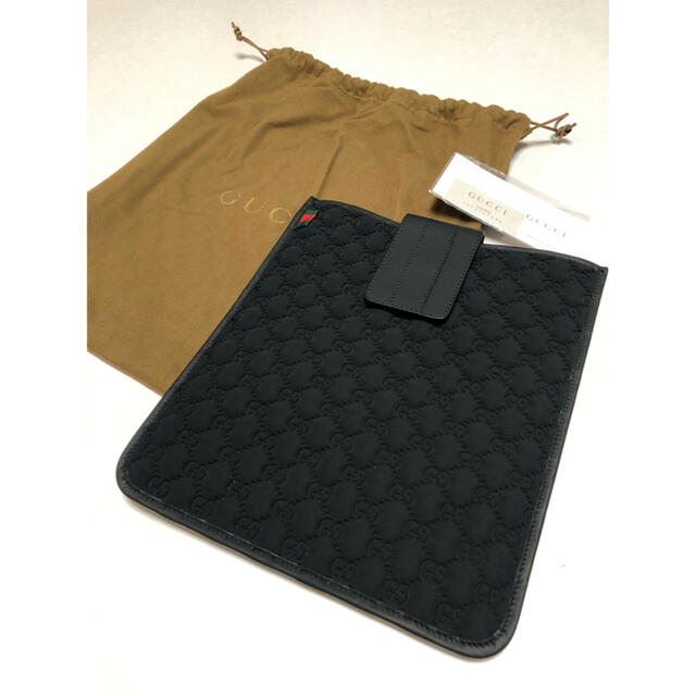 Gucci(グッチ)のGUCCI/グッチ◆新品/未使用◆超最高級タブレットケース◆ブラックネオプレン◆ スマホ/家電/カメラのPC/タブレット(タブレット)の商品写真