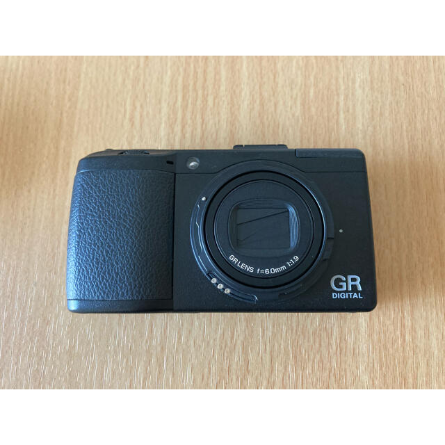 RICOH(リコー)のRICOH GR DIGITAL Ⅲ + GW-2 ワイドコンバージョンレンズ スマホ/家電/カメラのカメラ(コンパクトデジタルカメラ)の商品写真