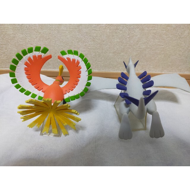 たったもの】 ヤフオク! - yujin 立体ポケモン図鑑 プレゼント