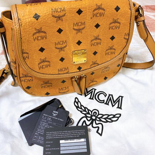 正規品MCMエムシーエムショルダーバッグ 正規品MCMエムシーエムショルダーバッグ