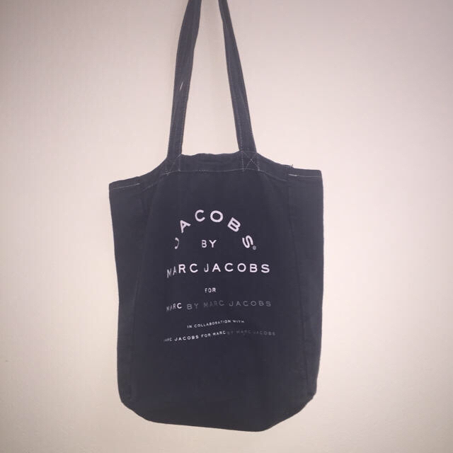 MARC BY MARC JACOBS(マークバイマークジェイコブス)のMARC BY MARC JACOBS レディースのバッグ(トートバッグ)の商品写真