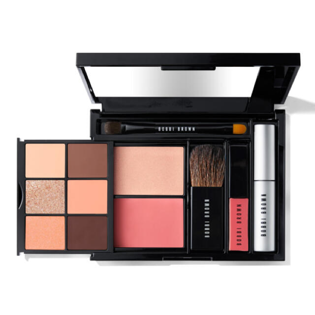 BOBBI BROWN(ボビイブラウン)のボビイブラウン 限定メイクアップパレット コスメ/美容のキット/セット(コフレ/メイクアップセット)の商品写真