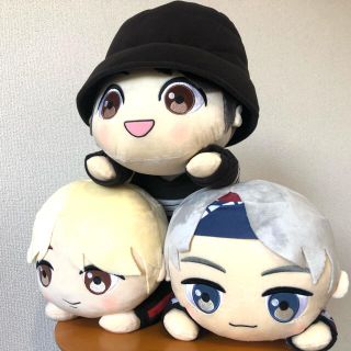 TinyTAN　BTSメガジャンボ寝そべりぬいぐるみ ググ　テテ　ジミン(ぬいぐるみ)