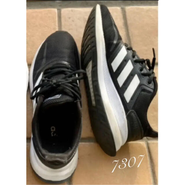 adidas(アディダス)のadidas アディダス スニーカー 25.5cm used メンズの靴/シューズ(スニーカー)の商品写真