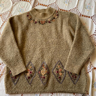 グリモワール(Grimoire)のお花刺繍　セーター(ニット/セーター)