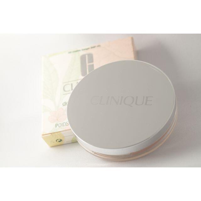 CLINIQUE(クリニーク)の【値下げ】CLINIQUE スーパーパウダー　ダブルフェイス　02マット コスメ/美容のベースメイク/化粧品(フェイスパウダー)の商品写真