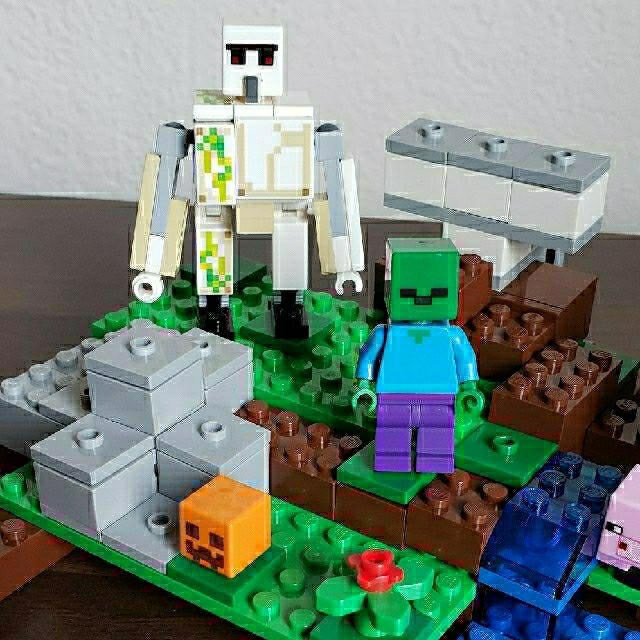 Lego(レゴ)の【used品】LEGO マインクラフト アイアンゴーレム キッズ/ベビー/マタニティのおもちゃ(知育玩具)の商品写真