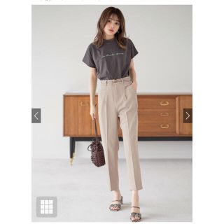 グレイル(GRL)の【新品】GRL ベルト付きセンタープレステーパードパンツ　ベージュ(その他)