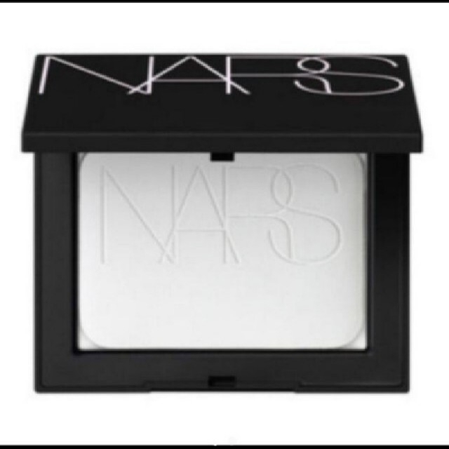 NARS(ナーズ)のNARSライトリフレクティングセッティングパウダープレストN  コスメ/美容のベースメイク/化粧品(フェイスパウダー)の商品写真