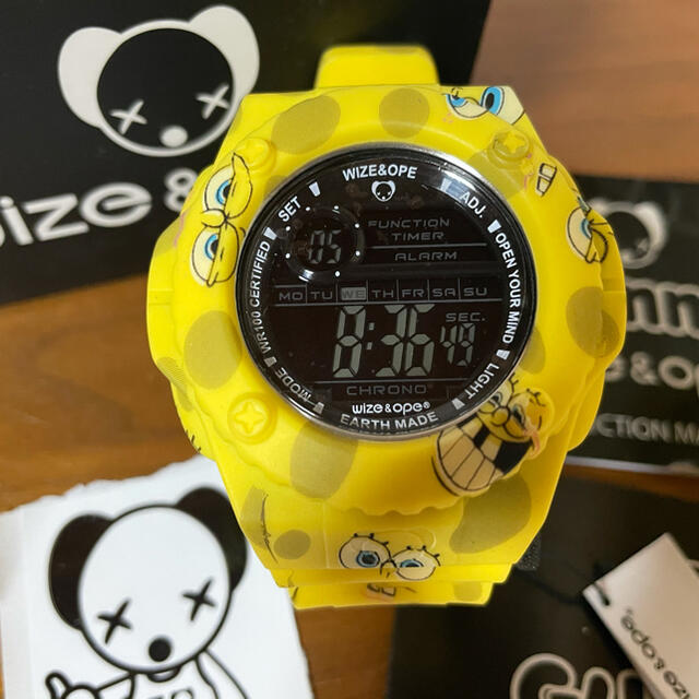 CASIO(カシオ)の限定400個 スポンジボブ wize&ope 時計 未使用品  メンズの時計(腕時計(デジタル))の商品写真