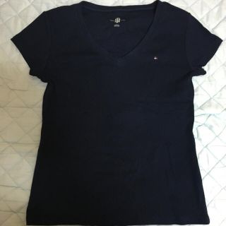 トミーヒルフィガー(TOMMY HILFIGER)のVネックシャツ(Tシャツ(半袖/袖なし))