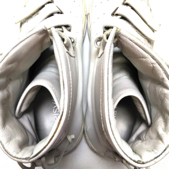 KRIS VAN ASSCHE(クリスヴァンアッシュ)の美品  希少   2005AW   レザースニーカー   クリスヴァンアッシュ メンズの靴/シューズ(スニーカー)の商品写真