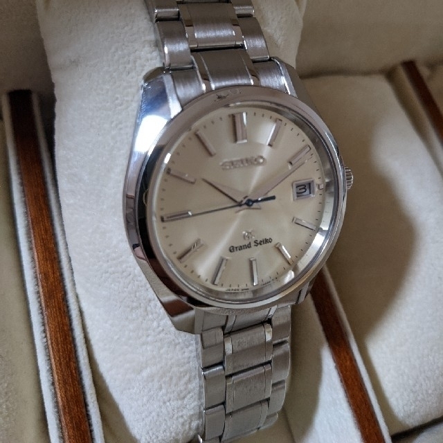 Grand Seiko(グランドセイコー)のはなはな様専用 グランドセイコー SBGV005 シルバー文字盤 メンズの時計(腕時計(アナログ))の商品写真