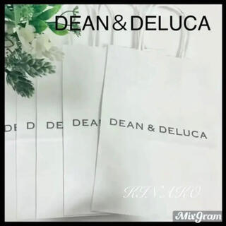 ディーンアンドデルーカ(DEAN & DELUCA)のDEAN&DELUCA 紙袋ホワイト６枚ショッパーショップ袋エコバッグラッピング(ショップ袋)
