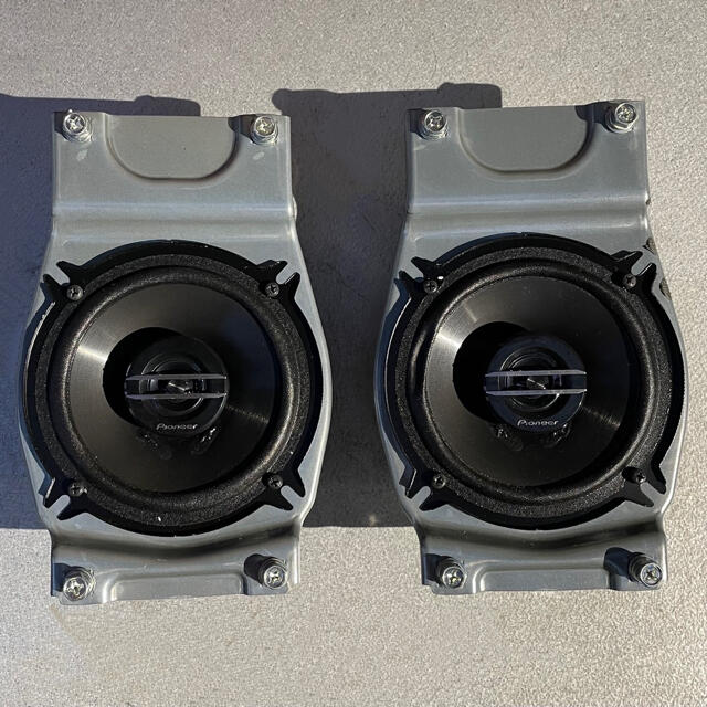 ジムニーシエラ純正オプションパイオニア製スピーカー取り付け ジムニーシエラ純正オプションパイオニア製スピーカー取り付け
