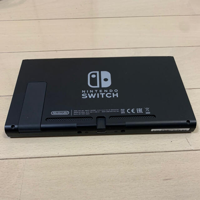 Nintendo Switch(ニンテンドースイッチ)のニンテンドースイッチ　本体 エンタメ/ホビーのゲームソフト/ゲーム機本体(家庭用ゲーム機本体)の商品写真