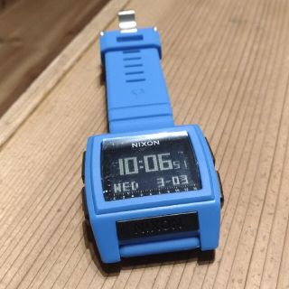 ニクソン(NIXON)のニクソン　ベースタイドプロ　ブルー　未使用品　箱なし、保証なし(腕時計(デジタル))