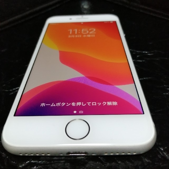 iphone8 64GB シルバー　SIMロック解除済 判定○　バッテリー87%