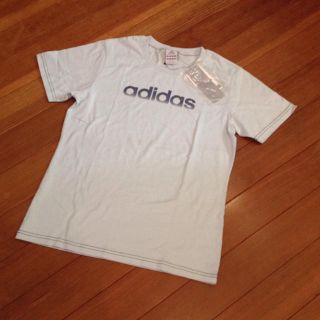 アディダス(adidas)の☆usa_mal様☆新品！ adidas Tシャツ (Tシャツ(半袖/袖なし))