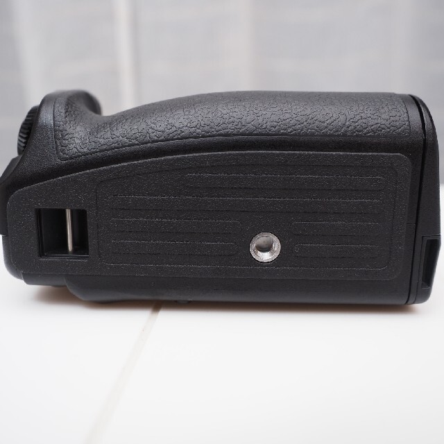 オリンパス HLD-9 (e-m1 markII用縦グリップ) - 1