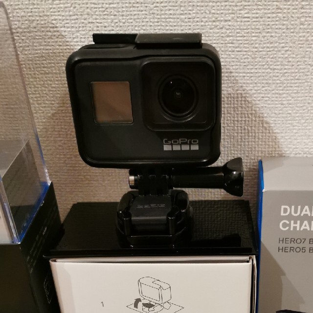 GoPro(ゴープロ)のGoPro7　BLACK　セット スマホ/家電/カメラのカメラ(ビデオカメラ)の商品写真