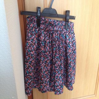 ローリーズファーム(LOWRYS FARM)の花柄ショーパン☆(ショートパンツ)