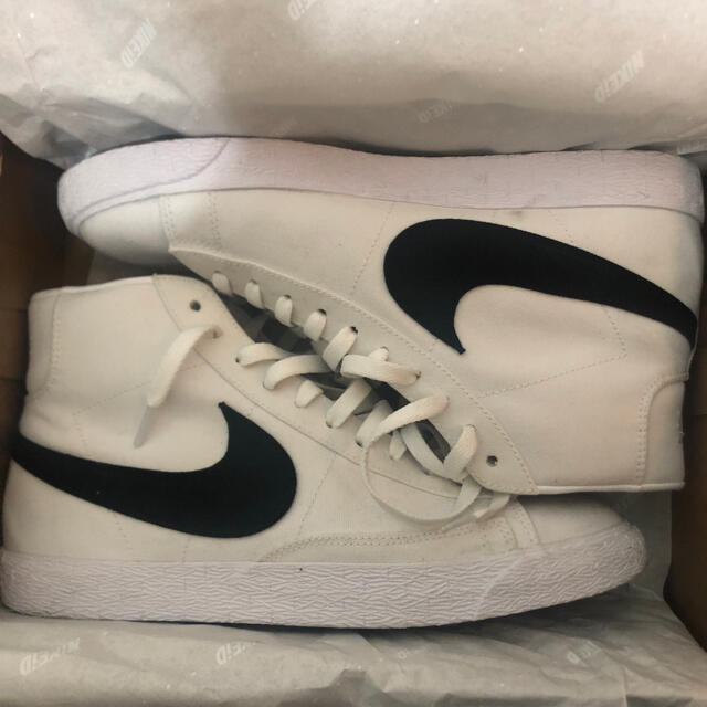 nike blazer id