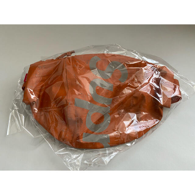 Supreme(シュプリーム)のSupreme Reflective Speckled Waist Bag赤新品 メンズのバッグ(ウエストポーチ)の商品写真
