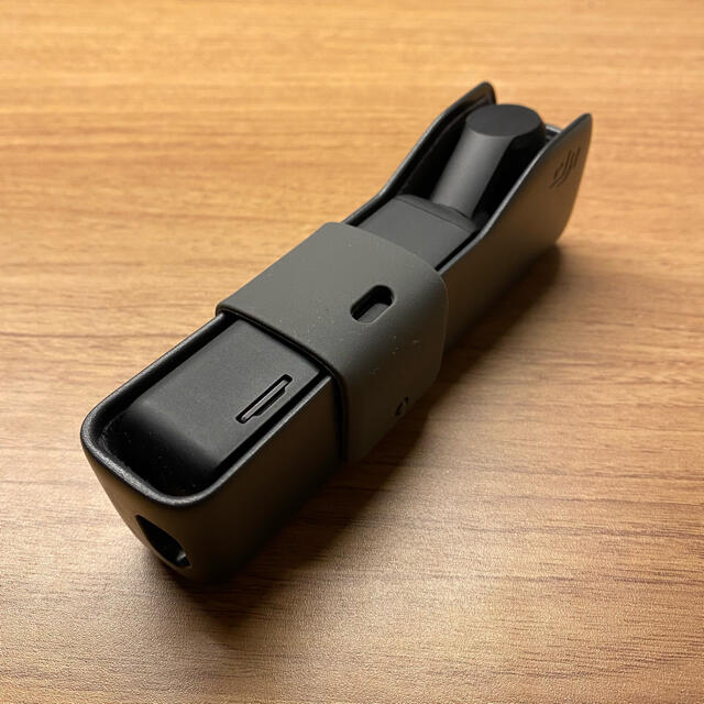 DJI OSMO POCKET 本体、ケース、SDカード128gb付 DJI OSMO POCKET 本体、ケース、SDカード128gb付