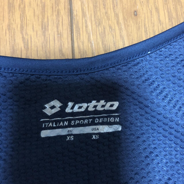 ❤️ご予約済み❤️lotto☆タンクトップ&ブラセット　ナイキ　バボラ スポーツ/アウトドアのテニス(ウェア)の商品写真