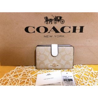 コーチ(COACH)のCOACH コーチ　二つ折り財布(財布)