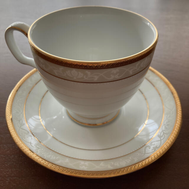 Noritake(ノリタケ)のnoritake カップ&ソーサーセット インテリア/住まい/日用品のキッチン/食器(グラス/カップ)の商品写真