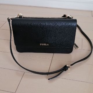 フルラ(Furla)のフルラ　お財布ショルダー　リーヴァ★ブラック・レザー(ショルダーバッグ)