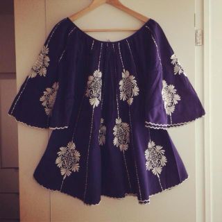 フラワー(flower)のblue floral embroidered tunic(チュニック)