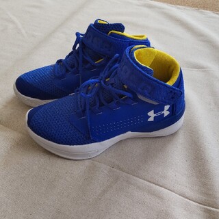 アンダーアーマー(UNDER ARMOUR)のアンダーアーマー☆ハイカット☆23cm(スニーカー)