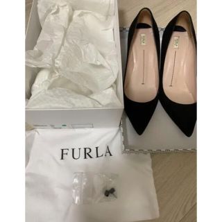 FURLA オペラ スエードパンプス