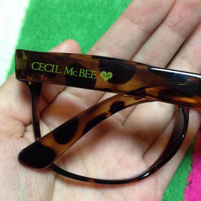 CECIL McBEE(セシルマクビー)の付録ダテメガネ(再up) レディースのファッション小物(サングラス/メガネ)の商品写真
