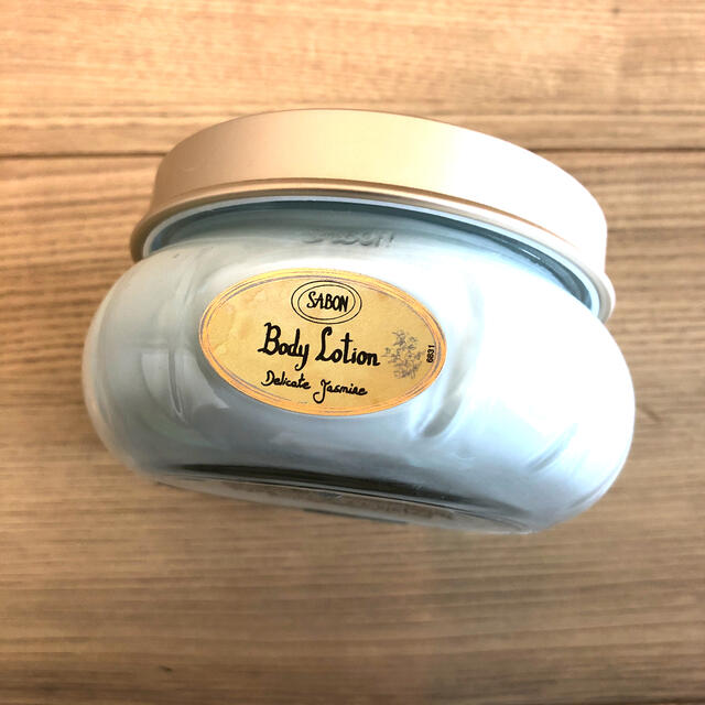 SABON(サボン)の値下げ✨✨SABON ボディローション⭐️ジャスミン❣️ コスメ/美容のボディケア(ボディローション/ミルク)の商品写真